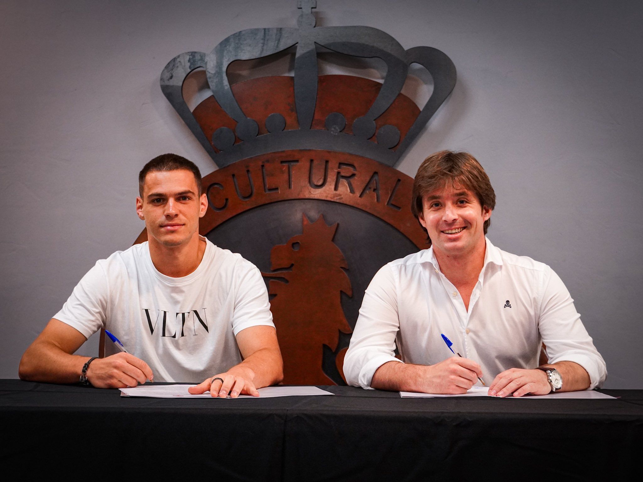 Dos fichajes ilusionantes de una tacada
