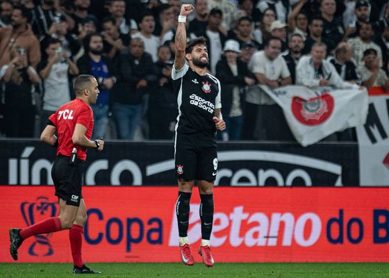 Avances por el sustituto de Ángel Correa