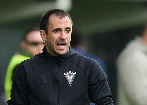 Antxon Muneta, técnico del Mirandés, extrañado con la polémica ante el Andorra