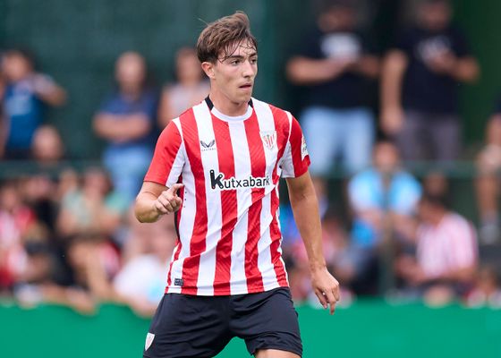 El último 'cachorro' llamado a filas por Valverde, con ofertas de Segunda división  