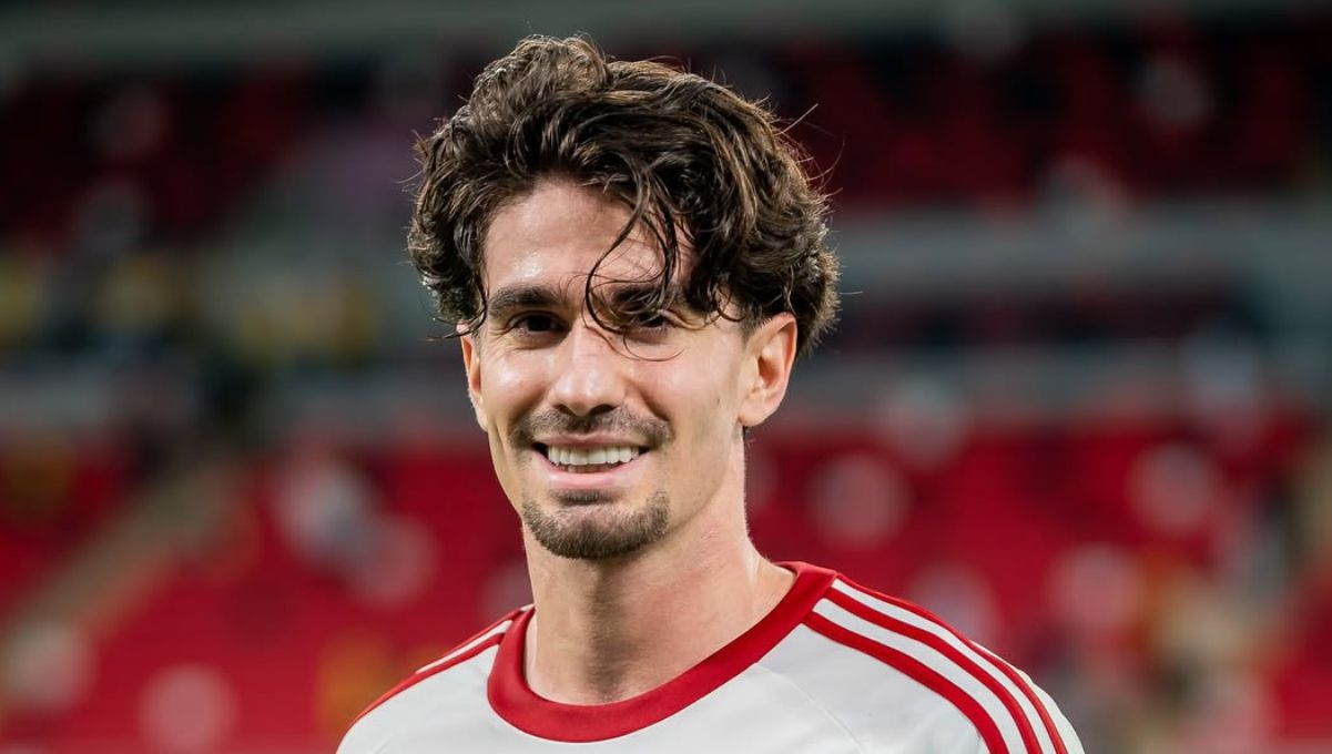 Álex Collado: "En Elche tuve una temporada muy dura, con altibajos; eso me hizo replantearme muchas cosas en mi vida"
