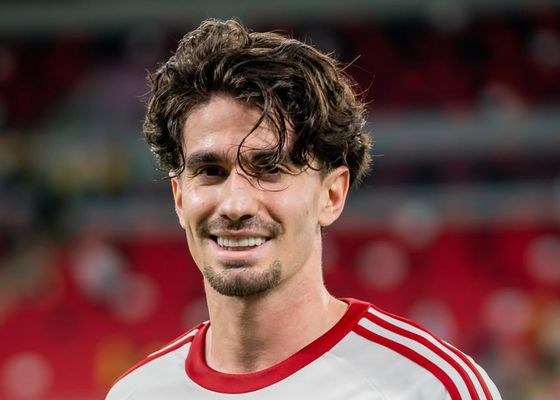 Álex Collado: "En Elche tuve una temporada muy dura, con altibajos; eso me hizo replantearme muchas cosas en mi vida"