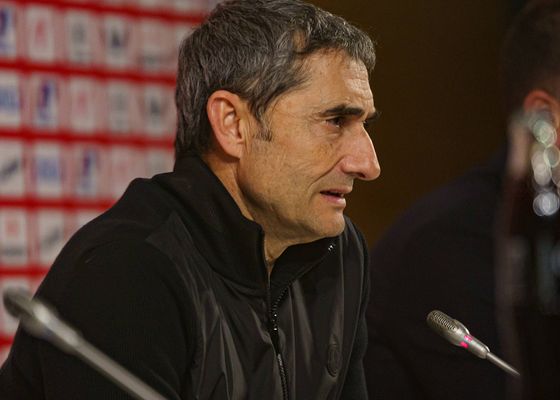 Valverde pone los pies en tierra: "Hay que asegurar la salvación"