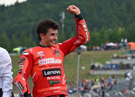 Marc Márquez vuelve a ganar en MotoGP sin competir... y gracias a su hermano Álex