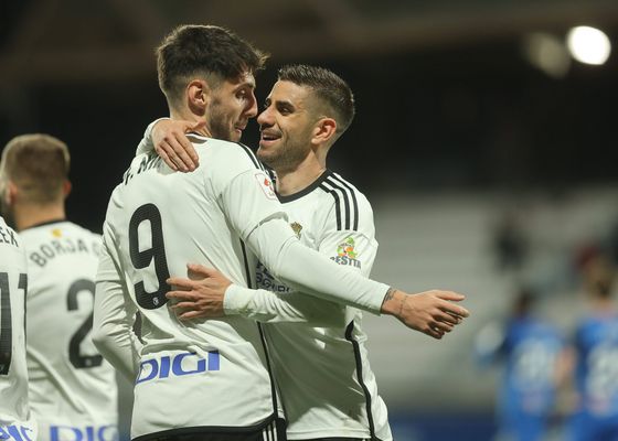 Un histórico de Segunda cambia de dueño y la afición explota