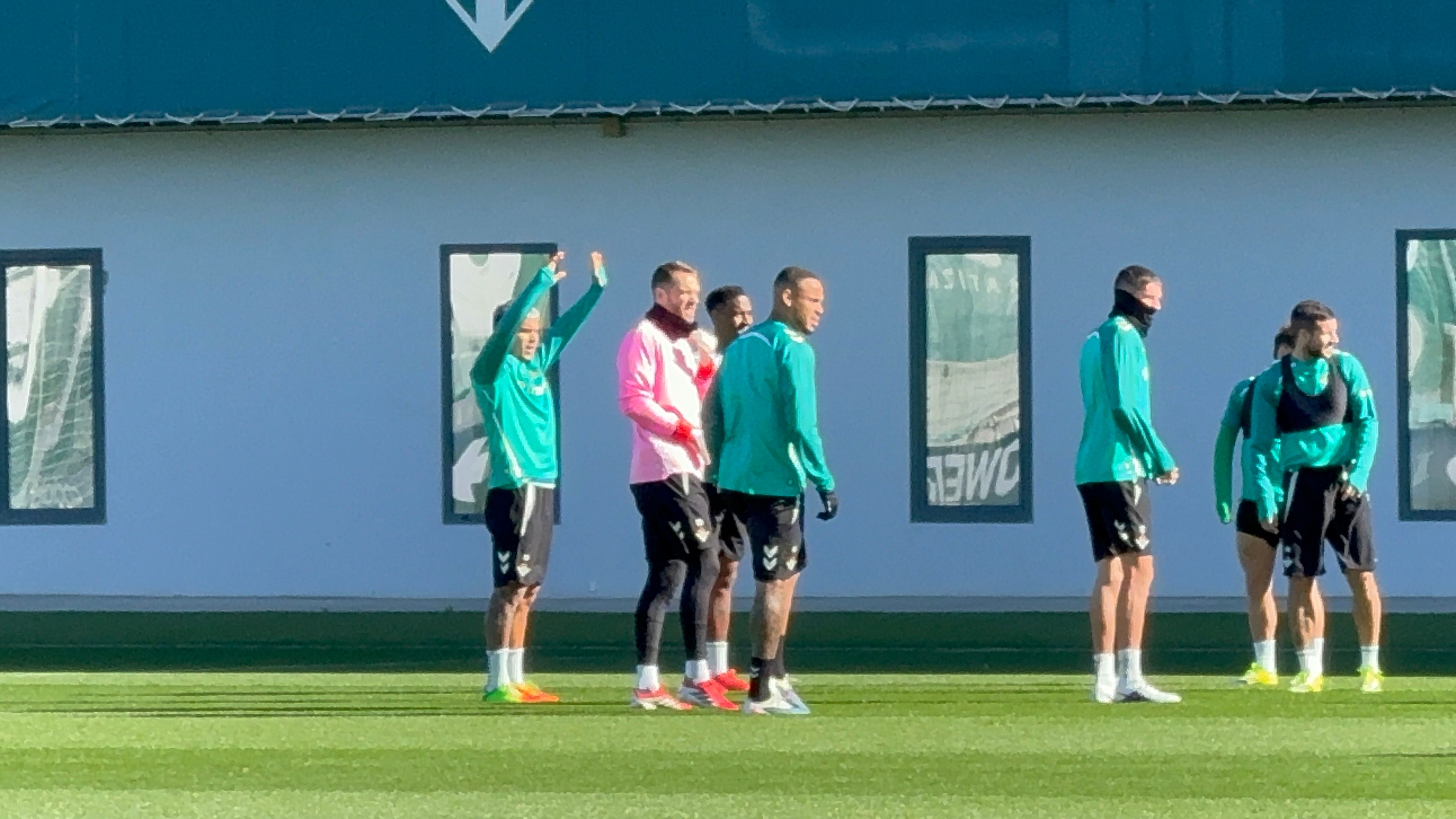 Cucho Hernández y Chimy Ávila muestran la cara positiva antes del duelo frente al Mallorca
