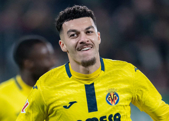 Elche 1-3 Villarreal: El submarino rompe la imbatibilidad del Martínez Valero