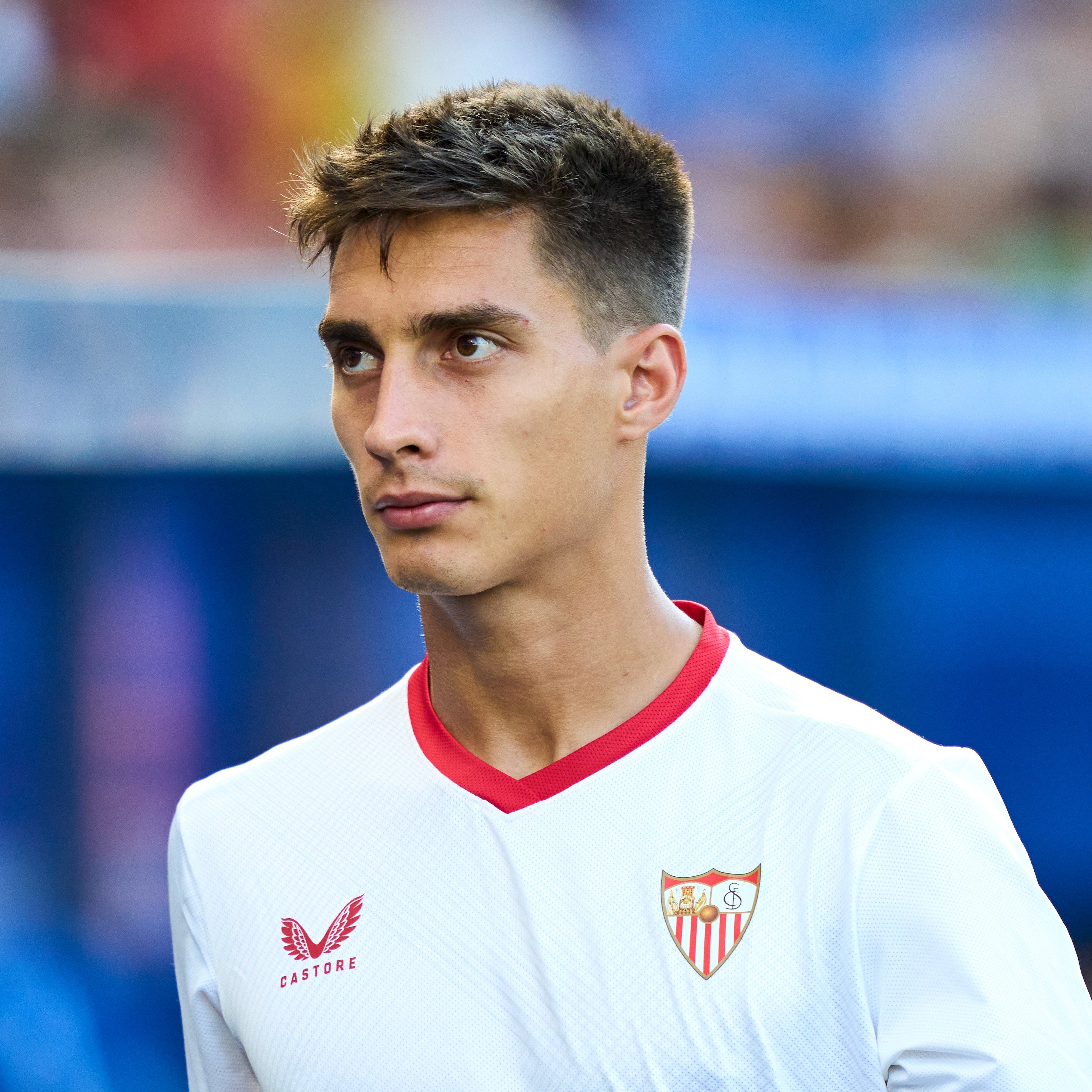 La afición del Sevilla deja a Gattoni en el limbo