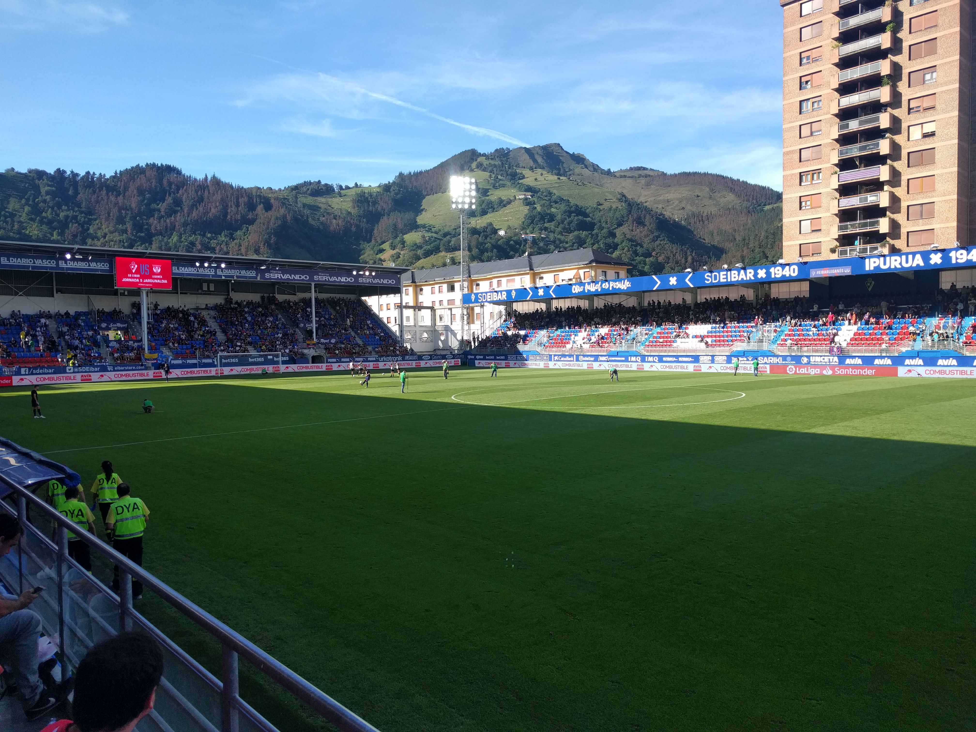 Estadio de Ipurúa: capacidad, año de construcción y localización del estadio del Eibar
