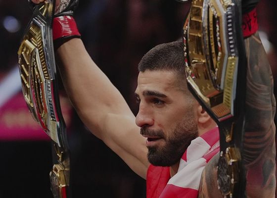 Ilia Topuria se adelanta a la UFC y desvela los planes para enero