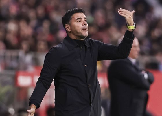 Míchel dice que no tiene "nada que decir" sobre su posible fichaje por el Ajax