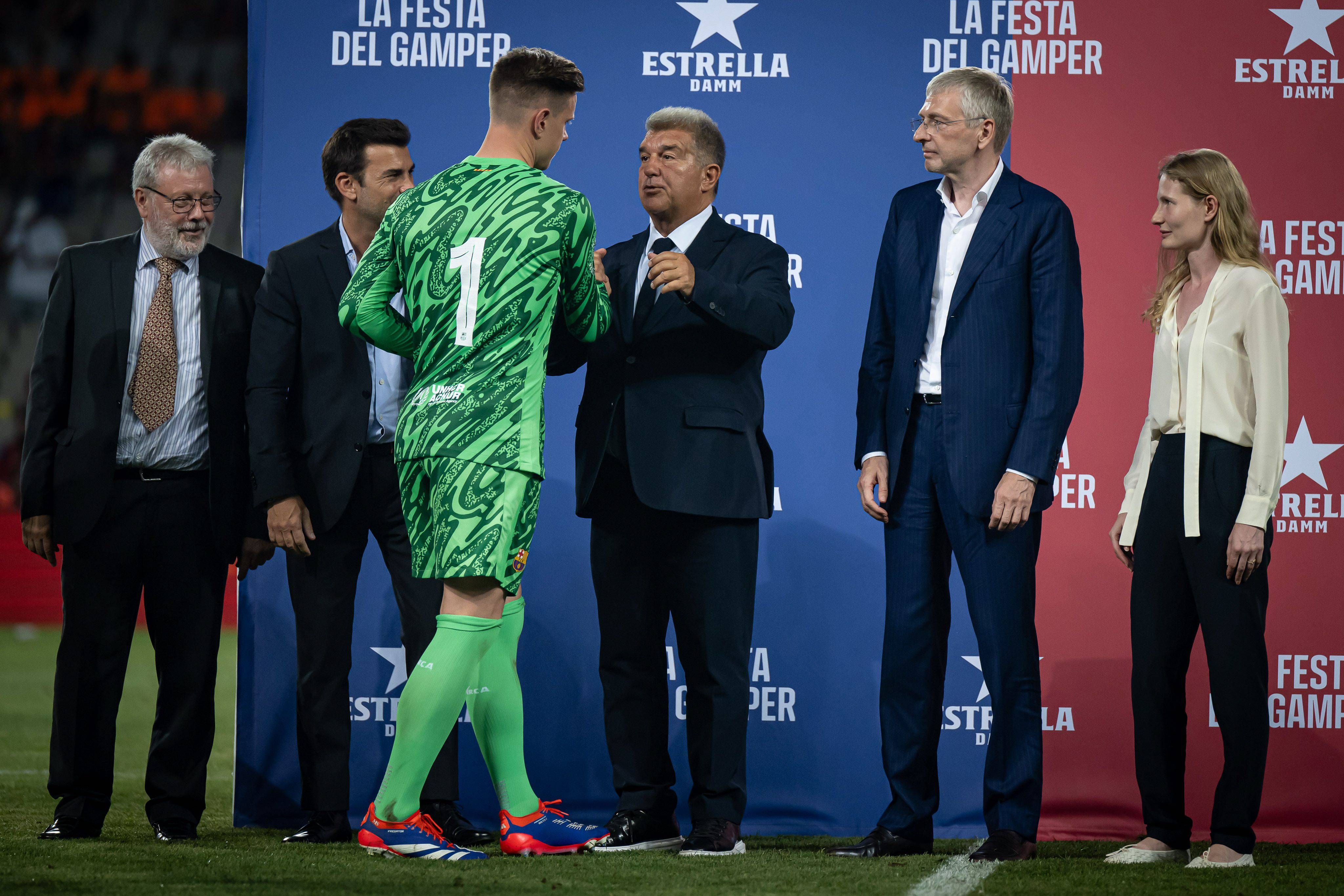 Laporta confiesa el problema si Ter Stegen se hubiera quedado en el Barça: "Era más dificultoso"