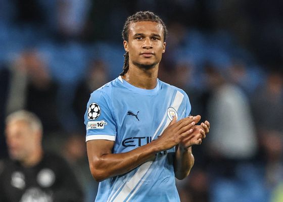 Mueven ficha por Nathan Aké y el Manchester City valora su salida