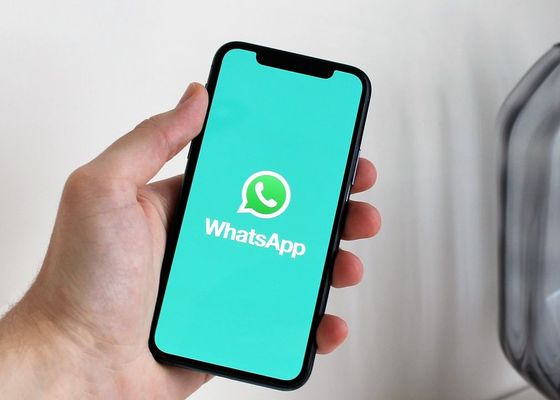 Cómo evitar que reenvíen tus mensajes y fotos en WhatsApp 