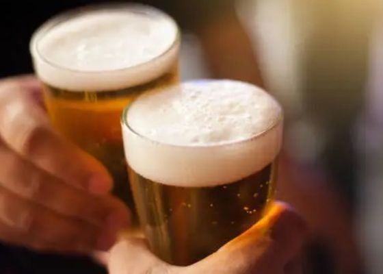 La caña de cerveza desaparece de los bares andaluces