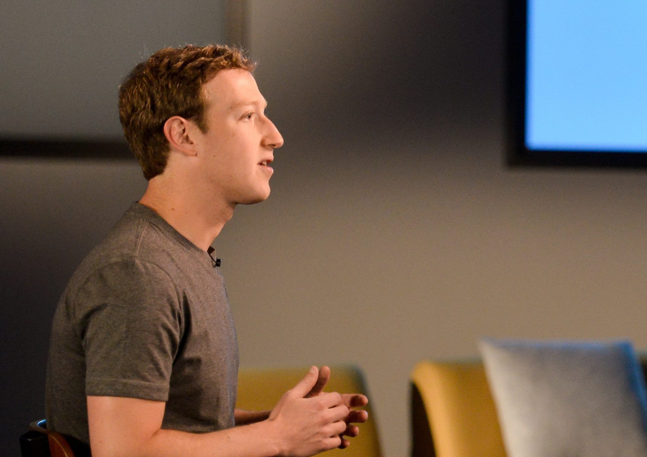 Mark Zuckerberg anuncia el fin de los móviles para el que nadie está preparado