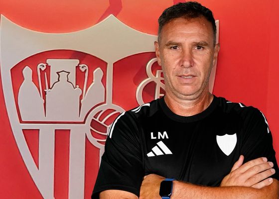 El Sevilla anuncia el fichaje de Luci Martín, el heredero de Caparrós 