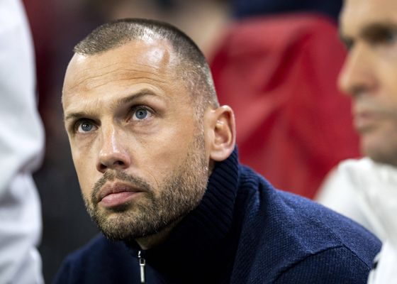 El Ajax se carga a Heitinga