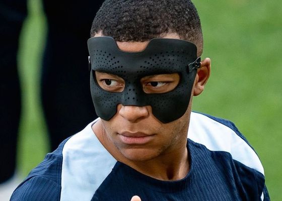 Mbappé, indultado antes de España