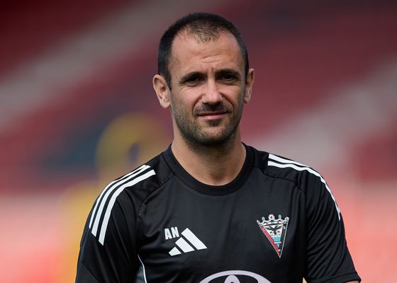 Eligen al entrenador provisional en el Mirandés y Rubén de la Barrera toma una decisión