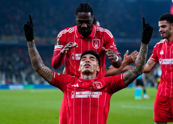 Así queda la Europa League tras la victoria del Nottingham Forest y la derrota del Lille en los playoff de la competición europea