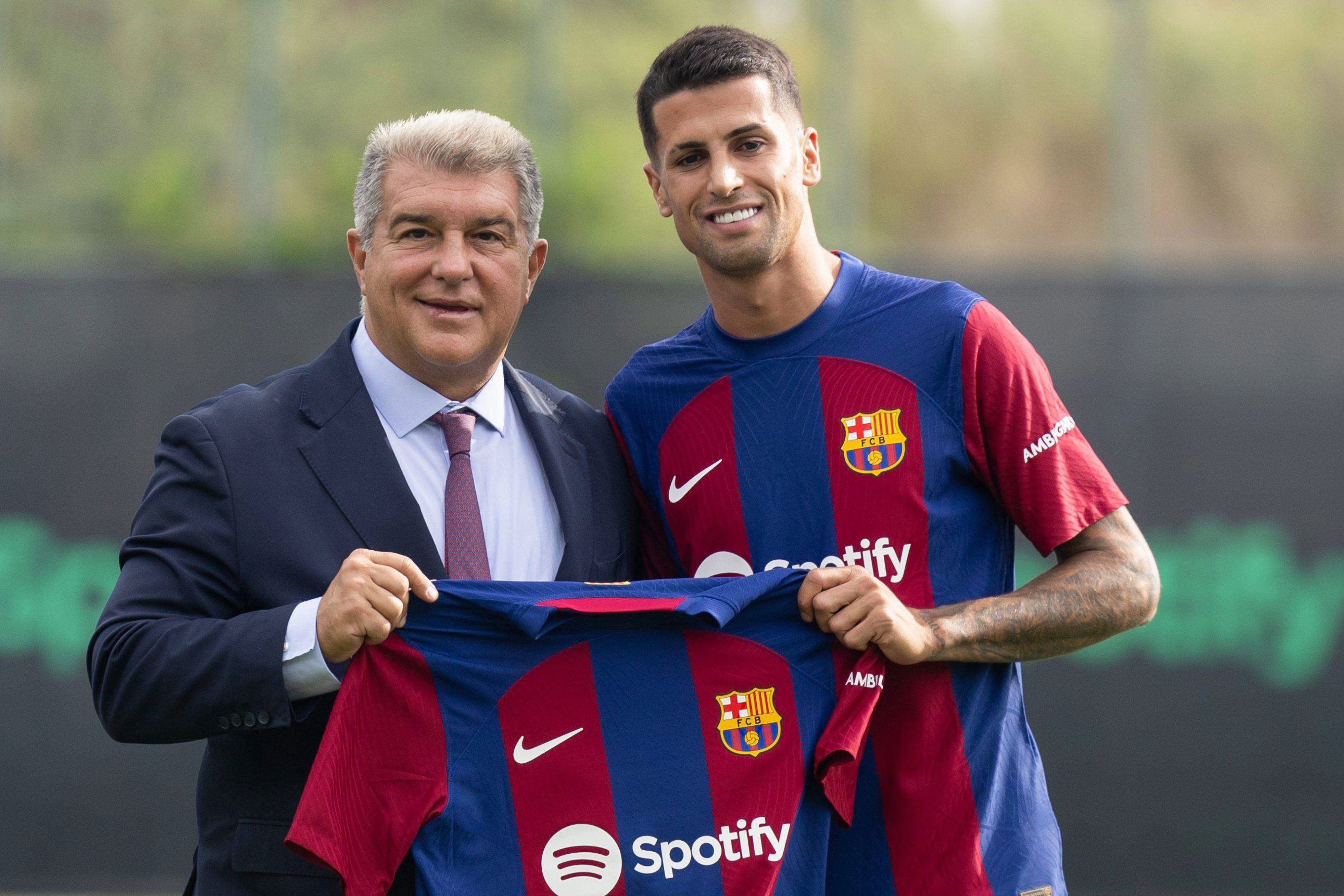 Dispuesto a fichar a Joao Cancelo