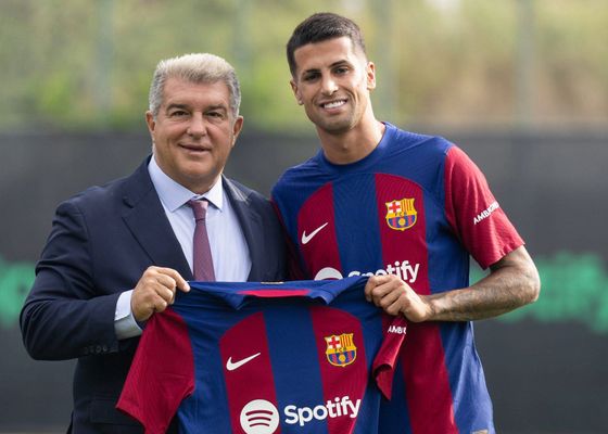 Dispuesto a fichar a Joao Cancelo