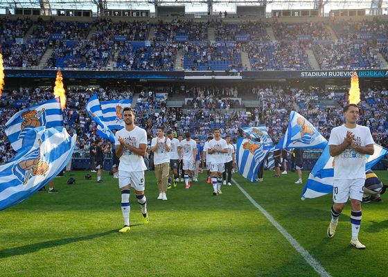 La Real Sociedad provoca una dura “pelea” entre sus aficionados