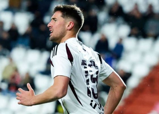 Llama a la puerta del Athletic para reforzar el ataque