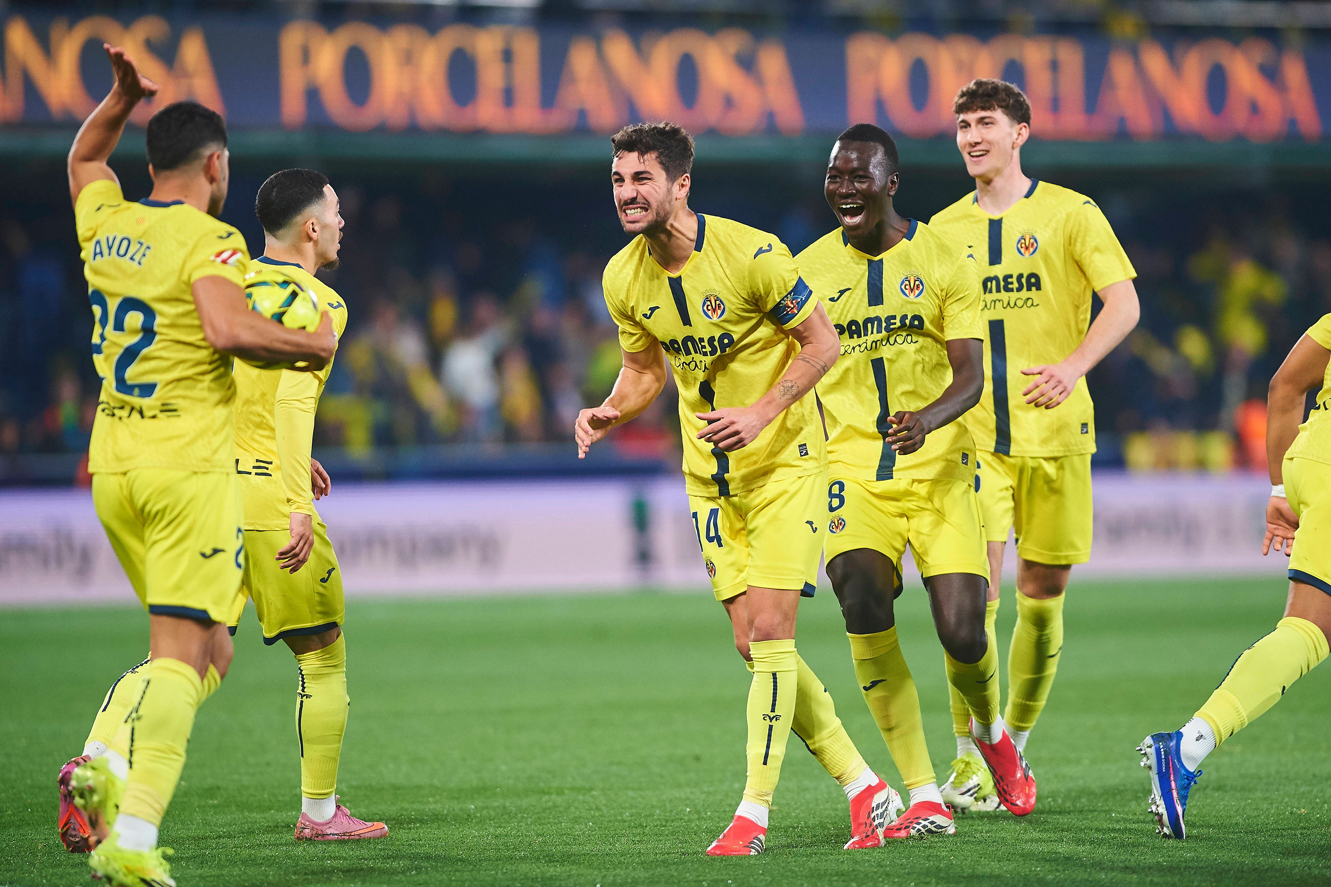 Villarreal 2-1 Valencia: Paso firme para seguir en los puestos altos de LaLiga