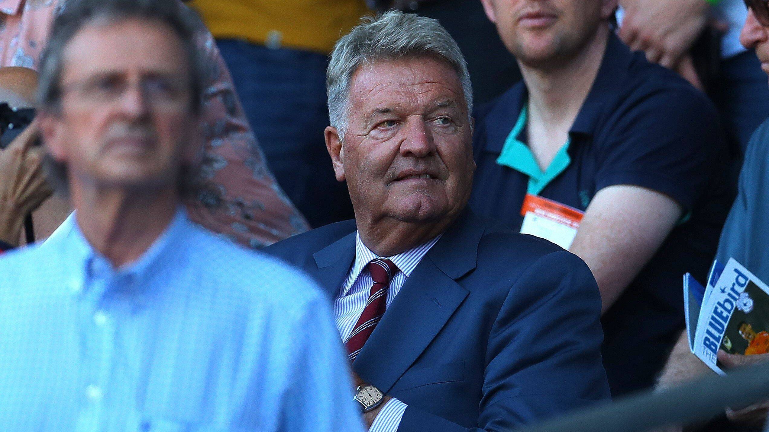 Toshack afronta una dura batalla por su salud: sufre una "terrible" enfermedad