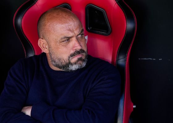 Manolo González se queja de la acción previa al 2-1, pero "esos dos goles no los puedes conceder en Primera"