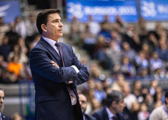Xavi Pascual sentencia sobre los nuevos fichajes y avisa que empieza una 'nueva temporada'