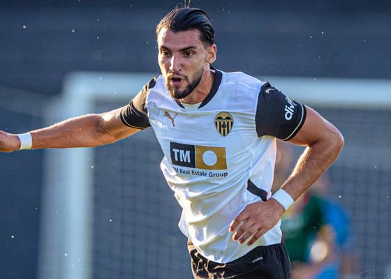 Rafa Mir no afina en su debut