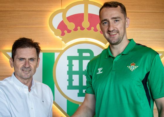 El Betis apuntala su plantilla con dos nuevos fichajes