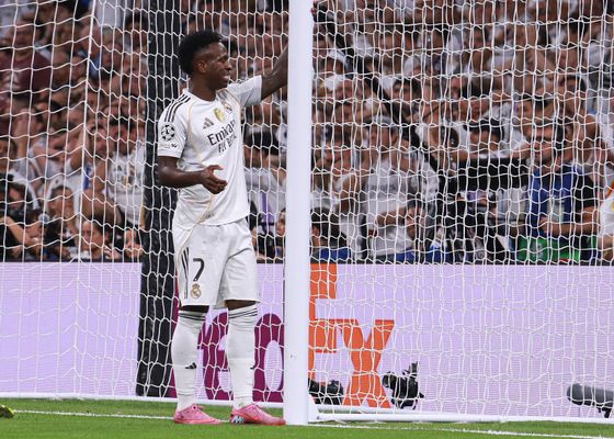 Mijatovic apunta una salida para el 'Caso Vinicius' en el Real Madrid: "Si aprieta más, jugará. Y si no, lo hará otro"