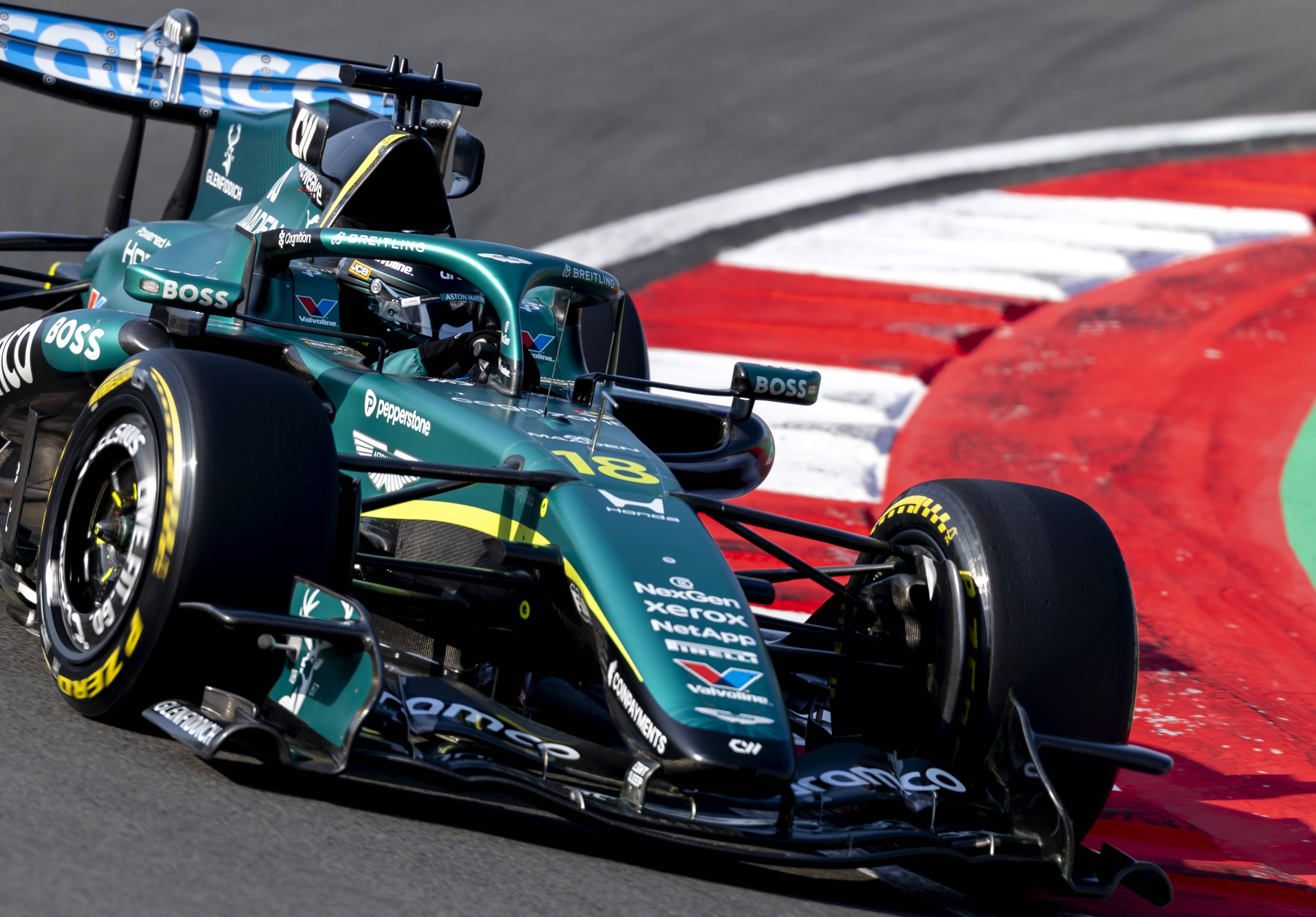 Todo sigue igual, Russell se corona mientras Sainz y Alonso no levantan cabeza