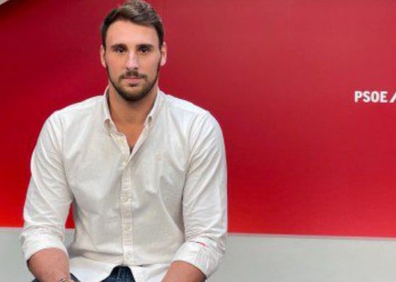 "¿Quién va a limpiar el culo a los abuelos?": La defensa de un diputado del PSOE a los inmigrantes en España