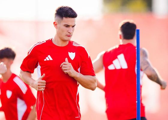 Camino expedito en el Sevilla FC para el ascenso definitivo de Andrés Castrín  