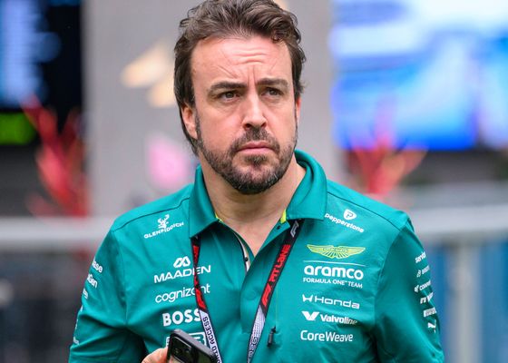 Fernando Alonso piensa en McLaren para salir de la crisis en Aston Martin