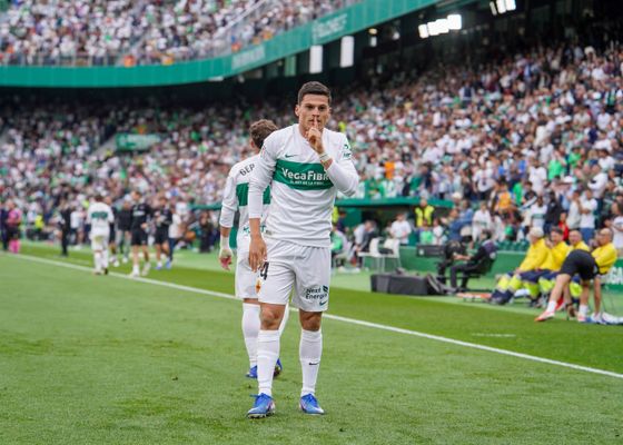 El gol de Lucas Cepeda en el Elche - Valencia pone patas arriba el descenso en LaLiga