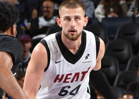 Cambio de equipo en la ACB y adiós a Erik Stevenson