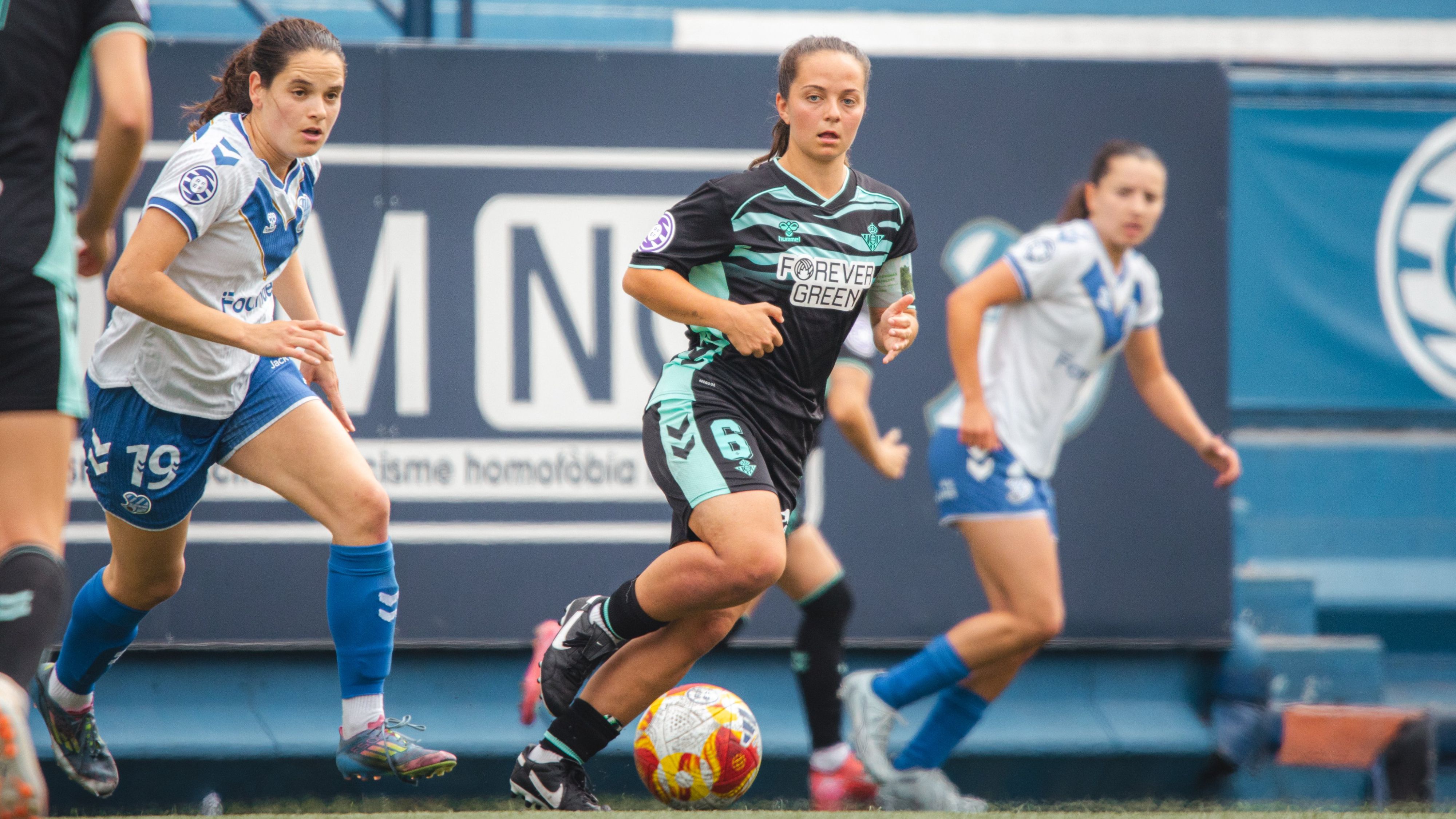 Europa 2-0 Betis Féminas: Adiós con derrota a una temporada para olvidar
