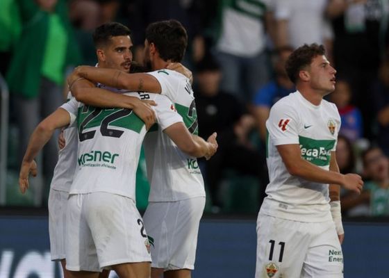 Elche 3-2 Atlético de Madrid: El Elche sale del pozo y pone más cara la permanencia