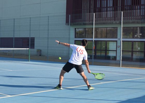 La Universidad de Sevilla abre el plazo de inscripción de las competiciones de raqueta: tenis, pádel y tenis de mesa