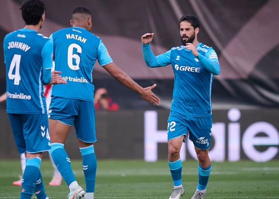 "El Betis tiene muchas opciones"
