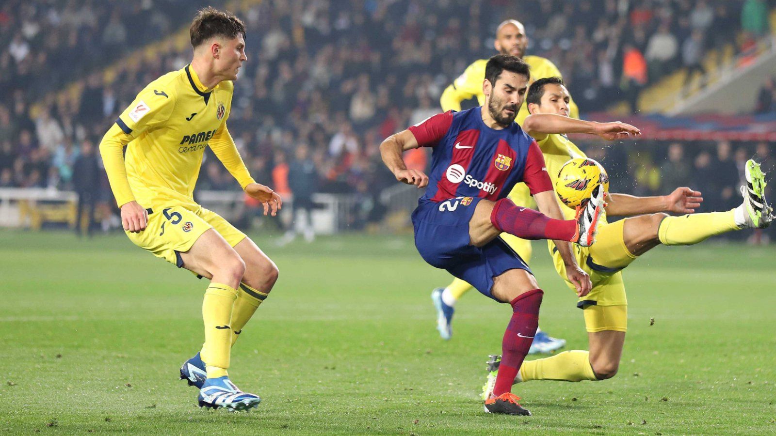 Barcelona - Osasuna: Horario, canal y dónde ver en TV y online hoy el partido de LaLiga