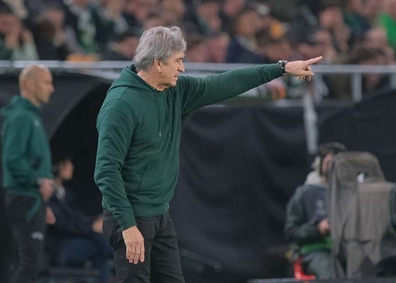 Jorge Pellicer, amigo de Pellegrini, no lo ve en Chile: "Vendría a arriesgar un prestigio ganado durante décadas"