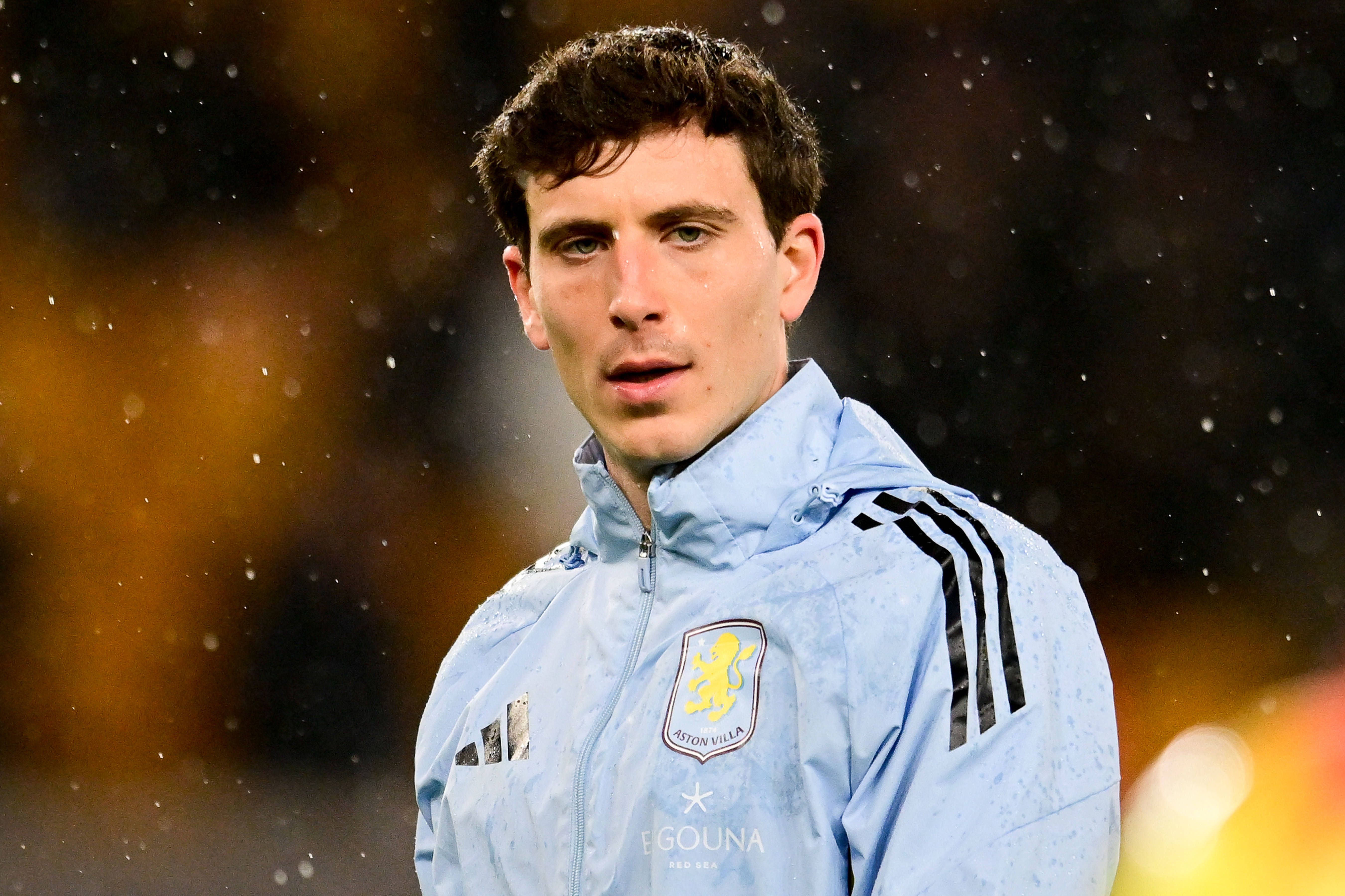 Contactos con el Aston Villa para cerrar a Pau Torres