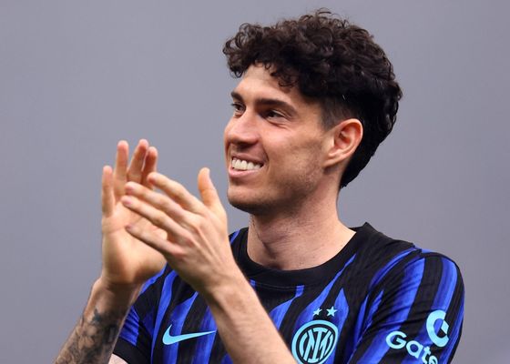El Inter de Milán cierra la puerta a Bastoni ante el interés del Barcelona